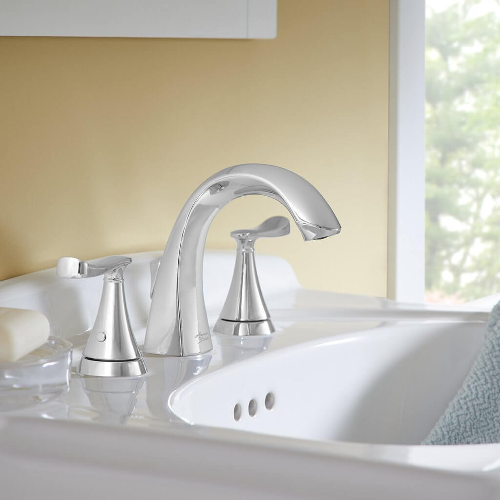 American Standard Chatfield 2Handle Widespread Bathroom Faucet