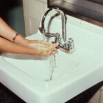 Centerset faucet